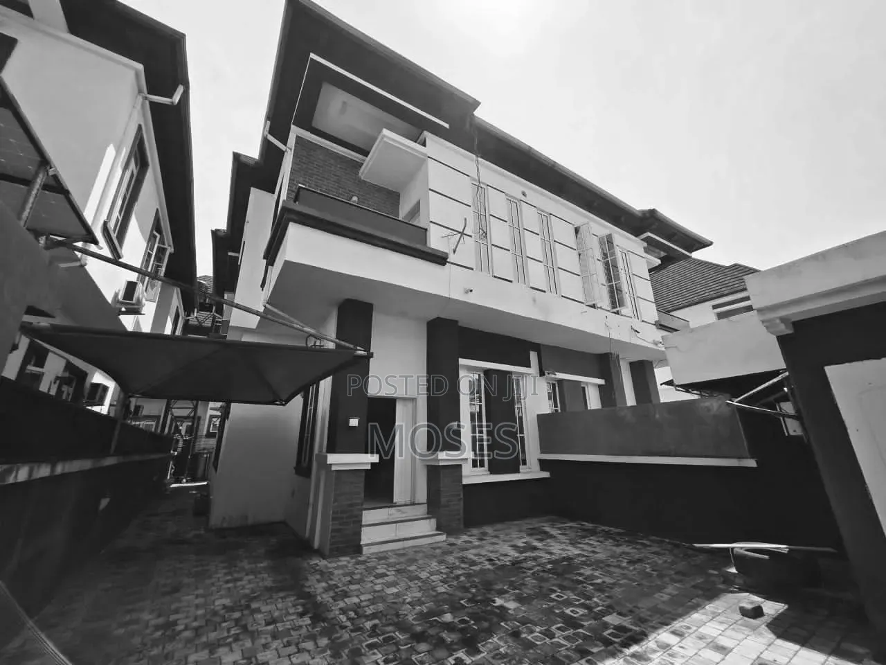 4bdrm Duplex in In An Access Control, Chevron for rent in Chevron