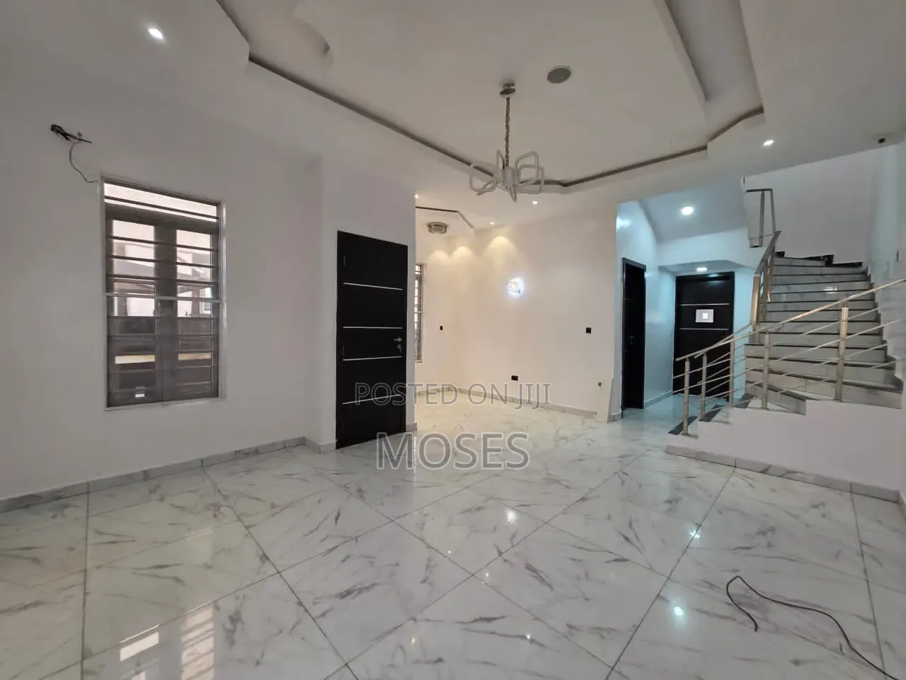 4bdrm Duplex in In An Access Control, Chevron for rent in Chevron
