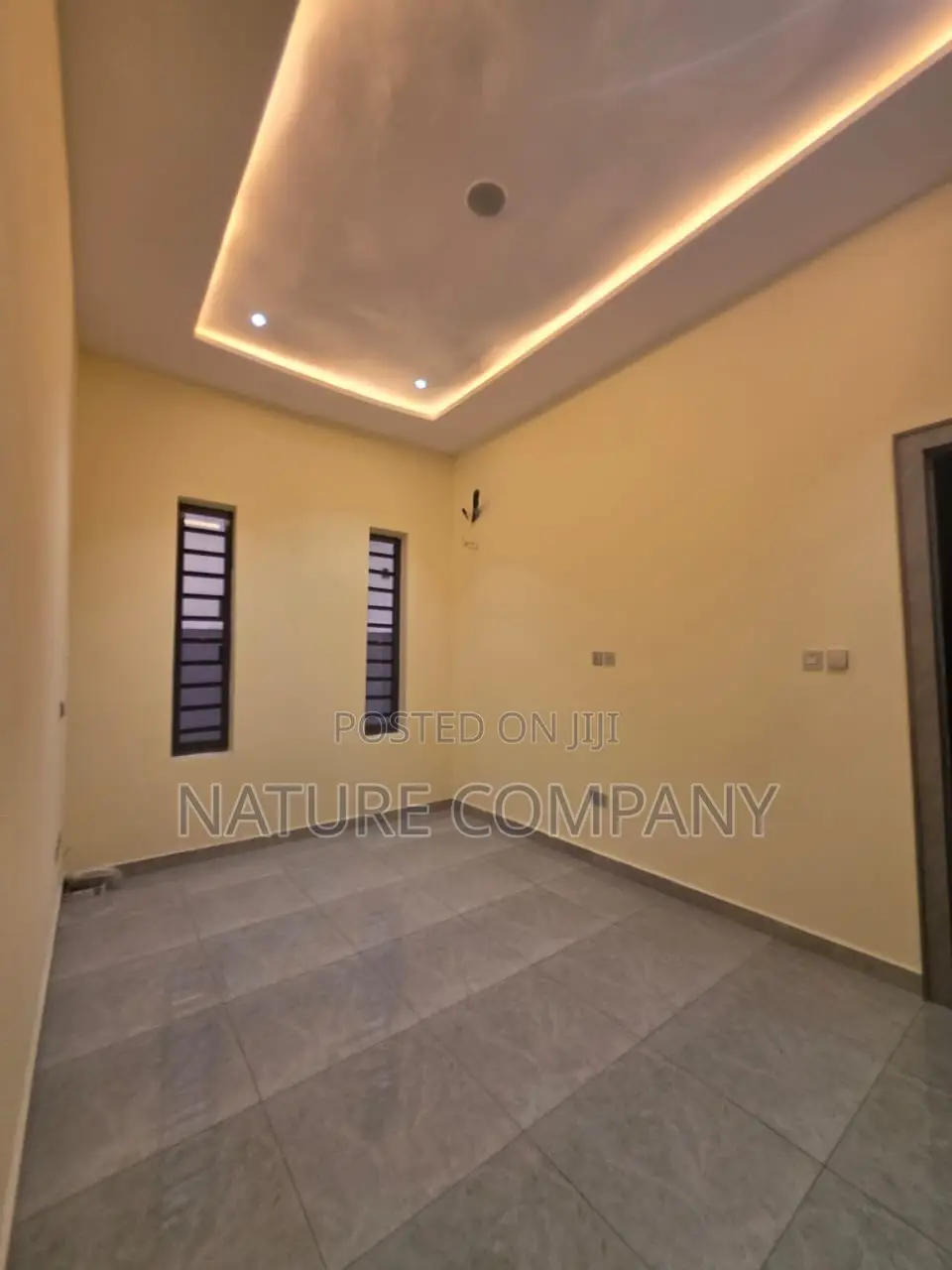 5bdrm Duplex in Omole Phase 2 for rent in Omole Phase 2