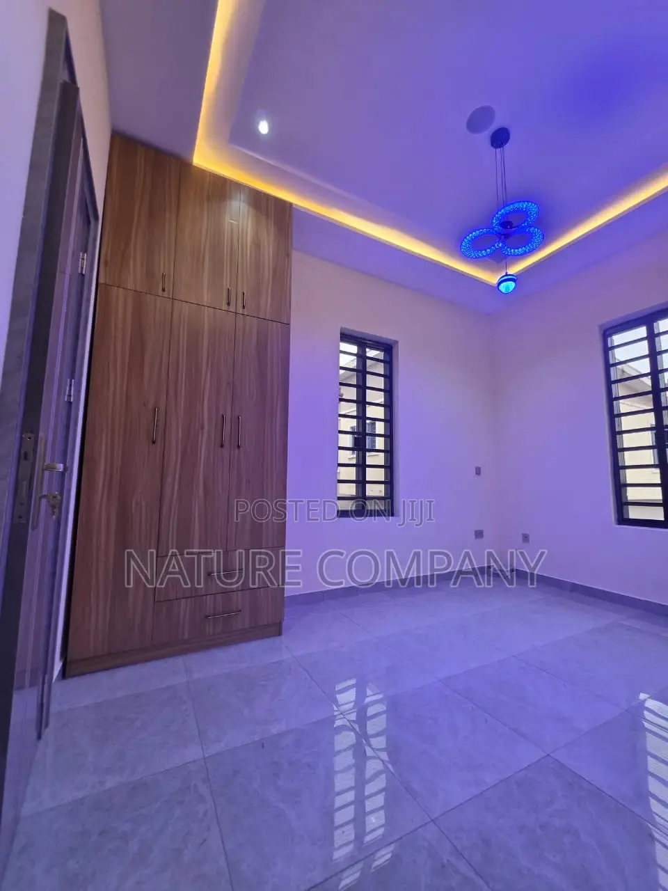 5bdrm Duplex in Omole Phase 2 for rent in Omole Phase 2