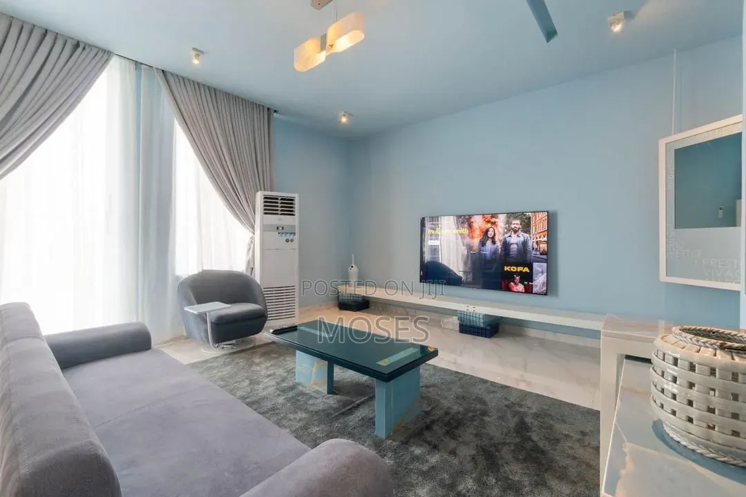 Furnished 2bdrm Apartment in In A Secured, Lekki Phase 1 for sale in Lekki Phase 1