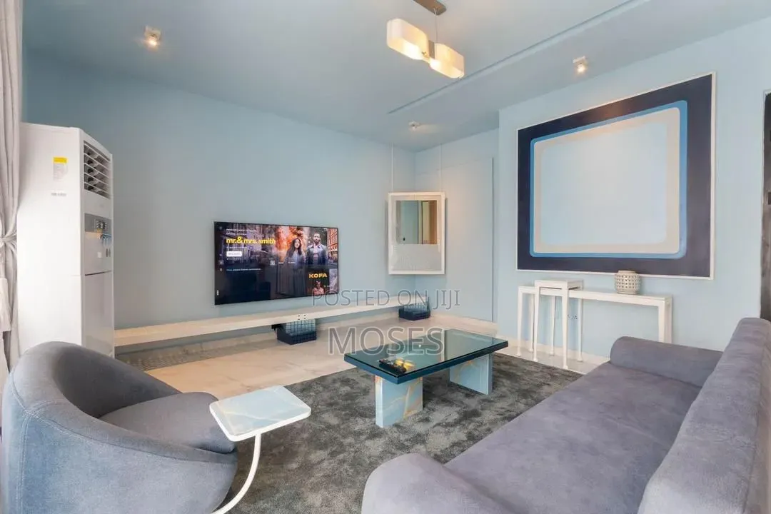 Furnished 2bdrm Apartment in In A Secured, Lekki Phase 1 for sale in Lekki Phase 1