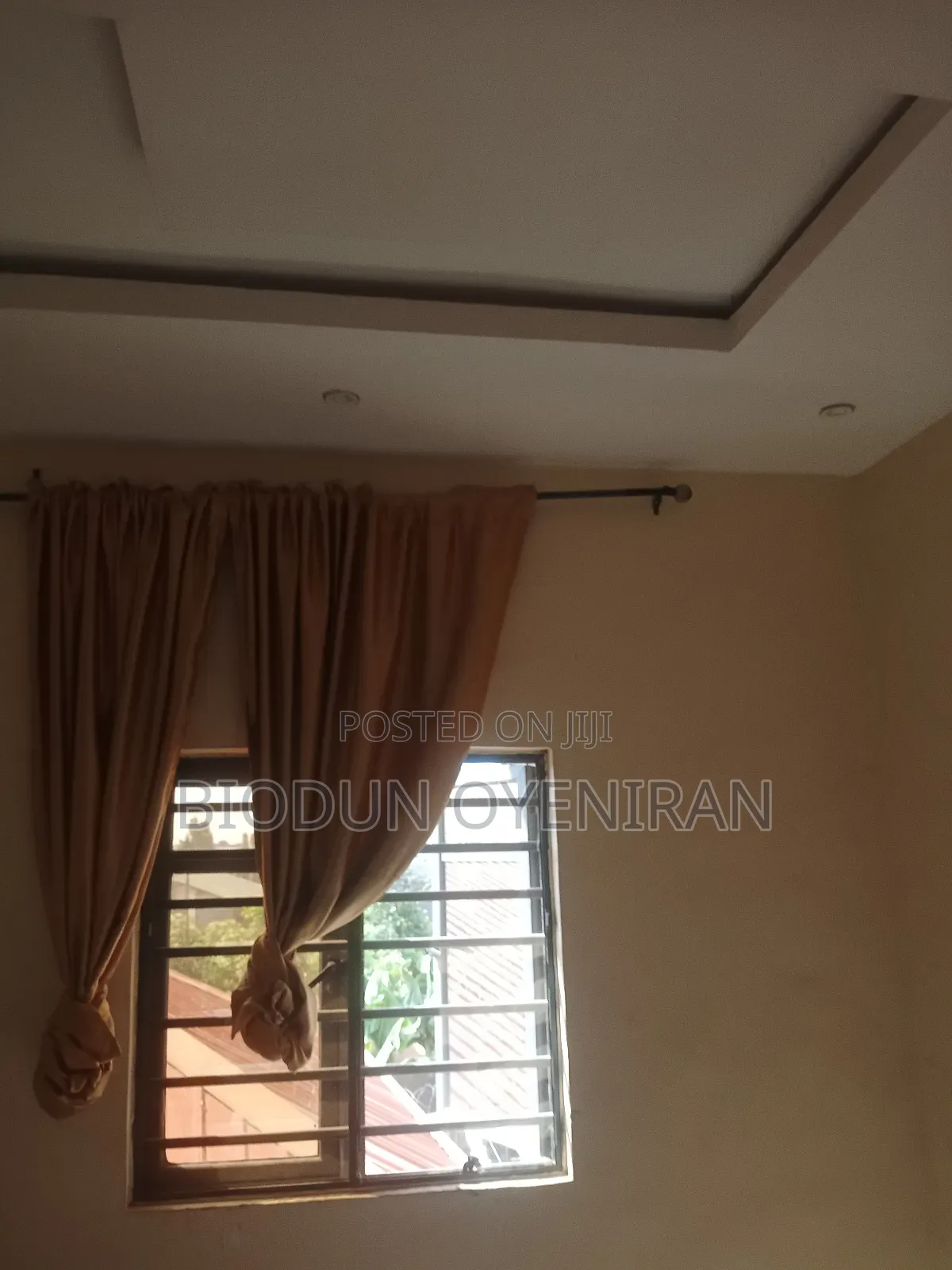 4bdrm Bungalow in Ipaja Road for sale in Ipaja Road