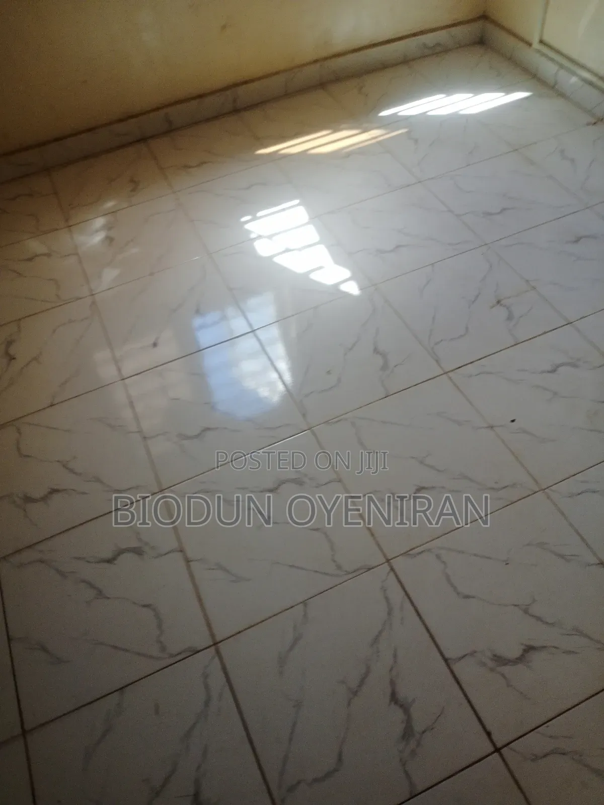 4bdrm Bungalow in Ipaja Road for sale in Ipaja Road