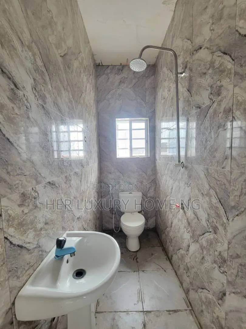 2bdrm Apartment in Unity Estate Badore for rent in Badore