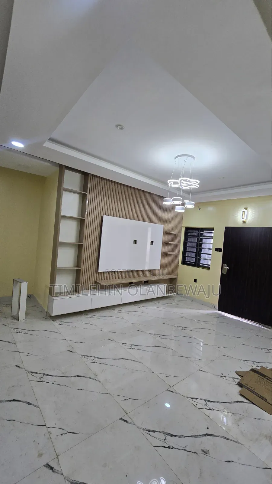 2bdrm Apartment in Alalubosa for rent in Alalubosa