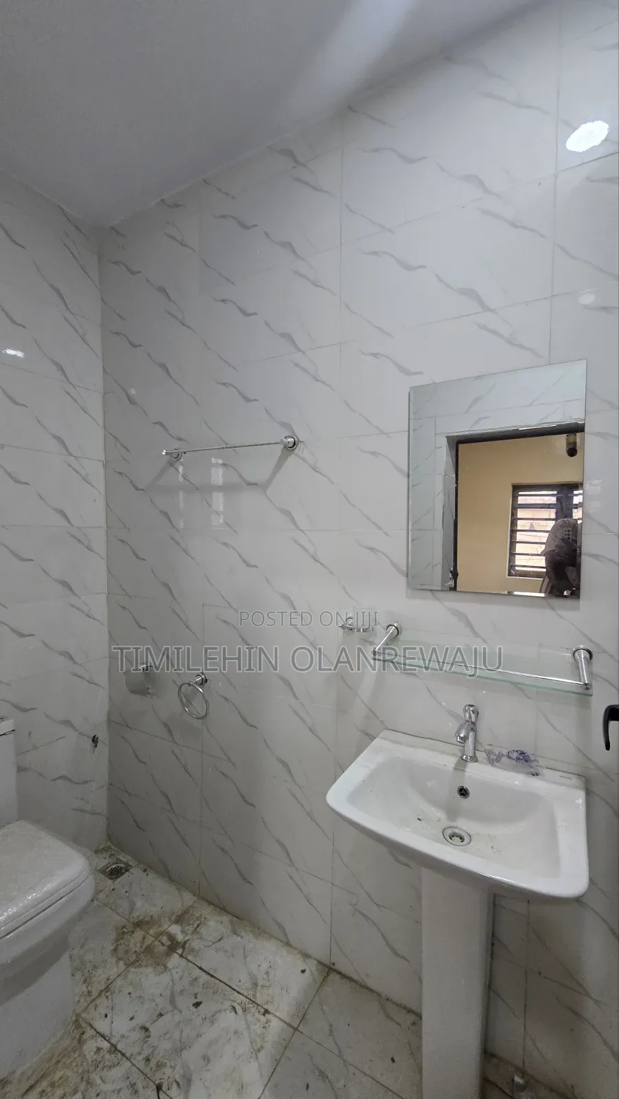 2bdrm Apartment in Alalubosa for rent in Alalubosa