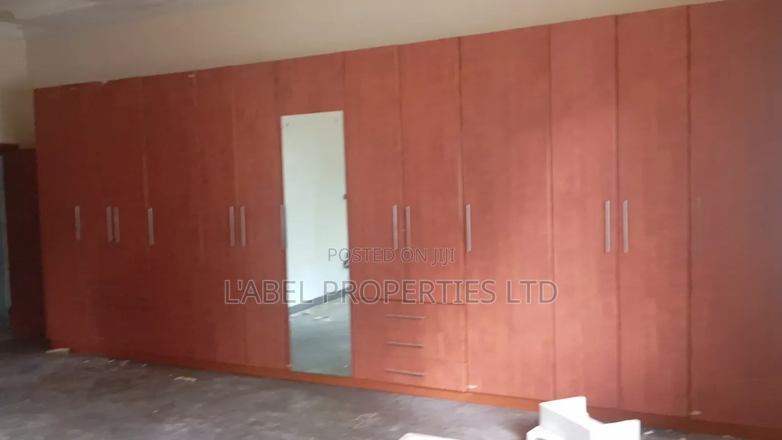 3bdrm Bungalow in Suncity Estate for rent in Galadimawa