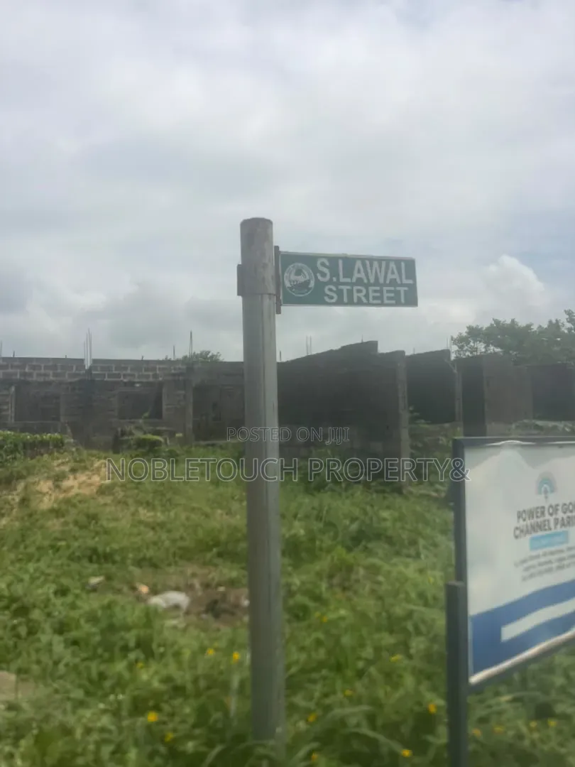 Building on Foundation Level on Half Plot at Ikorodu Lagos in Adamo