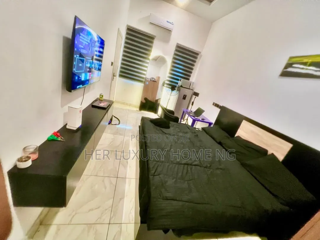 Furnished Studio Apartment in Osapa London for rent in Osapa london