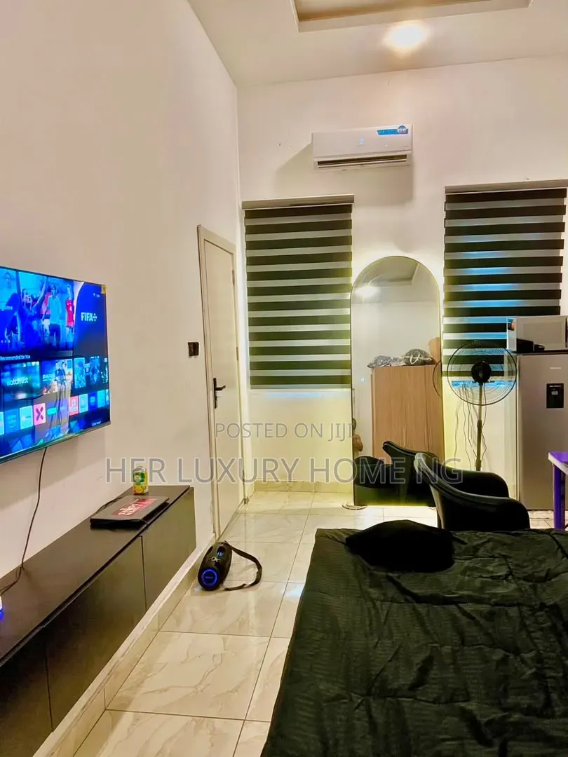 Furnished Studio Apartment in Osapa London for rent in Osapa london
