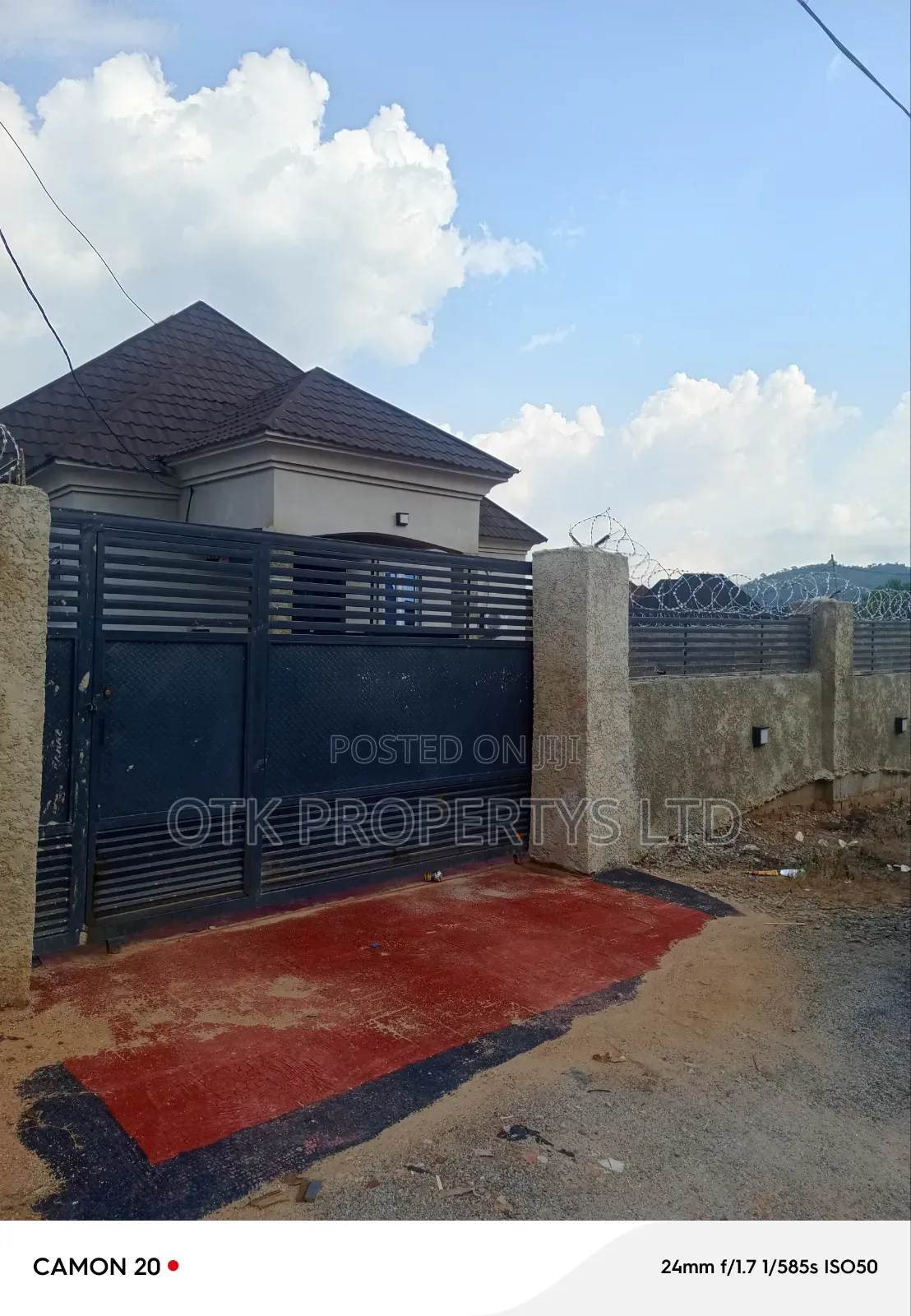 3bdrm Bungalow in Scc Road, Kubwa for sale in Kubwa