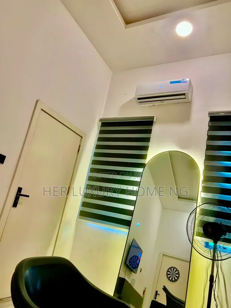 Furnished Studio Apartment in Osapa London for rent in Osapa london