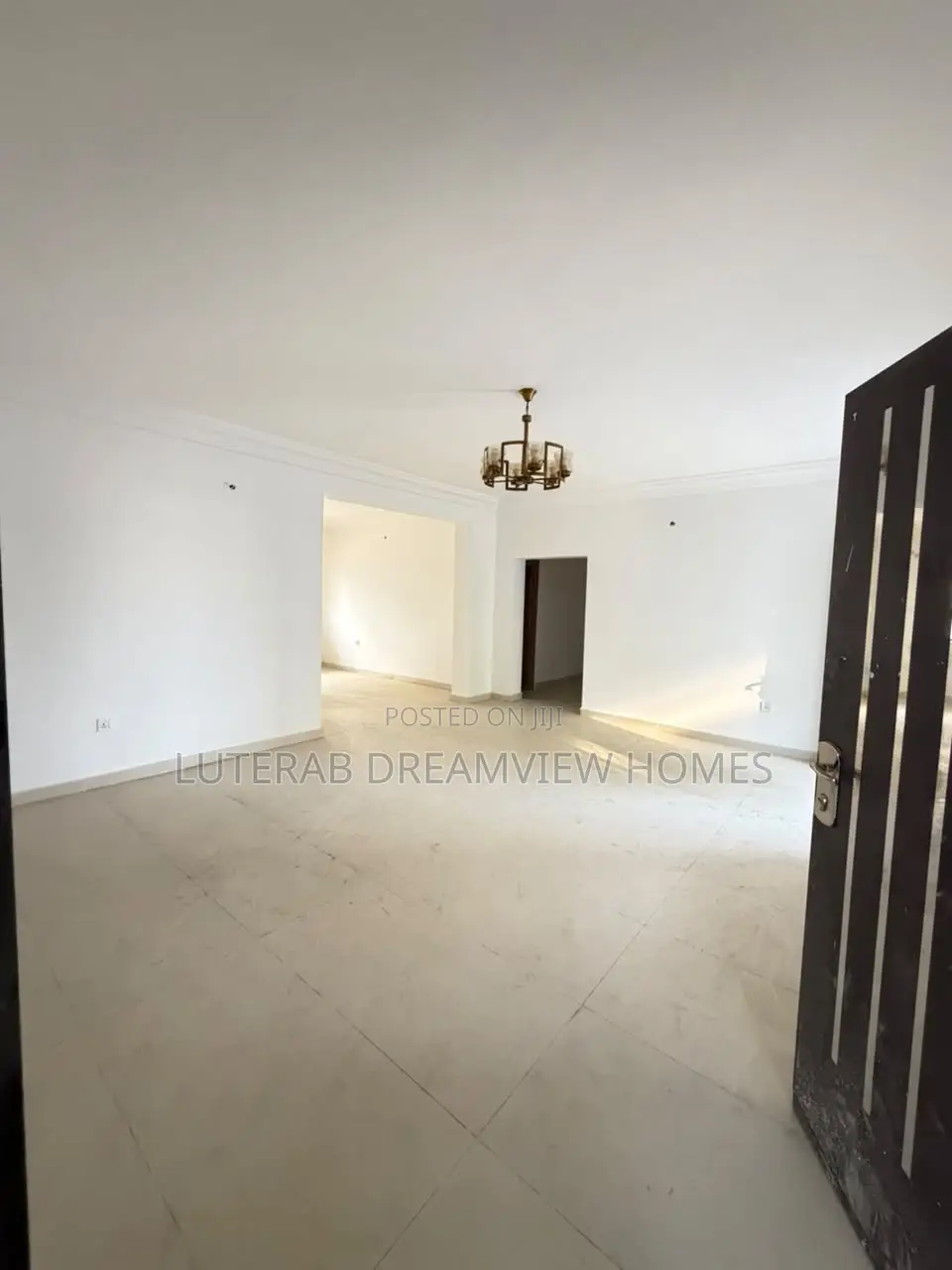 3bdrm Block of Flats in Heart Of Wuse 2 for rent in Wuse 2