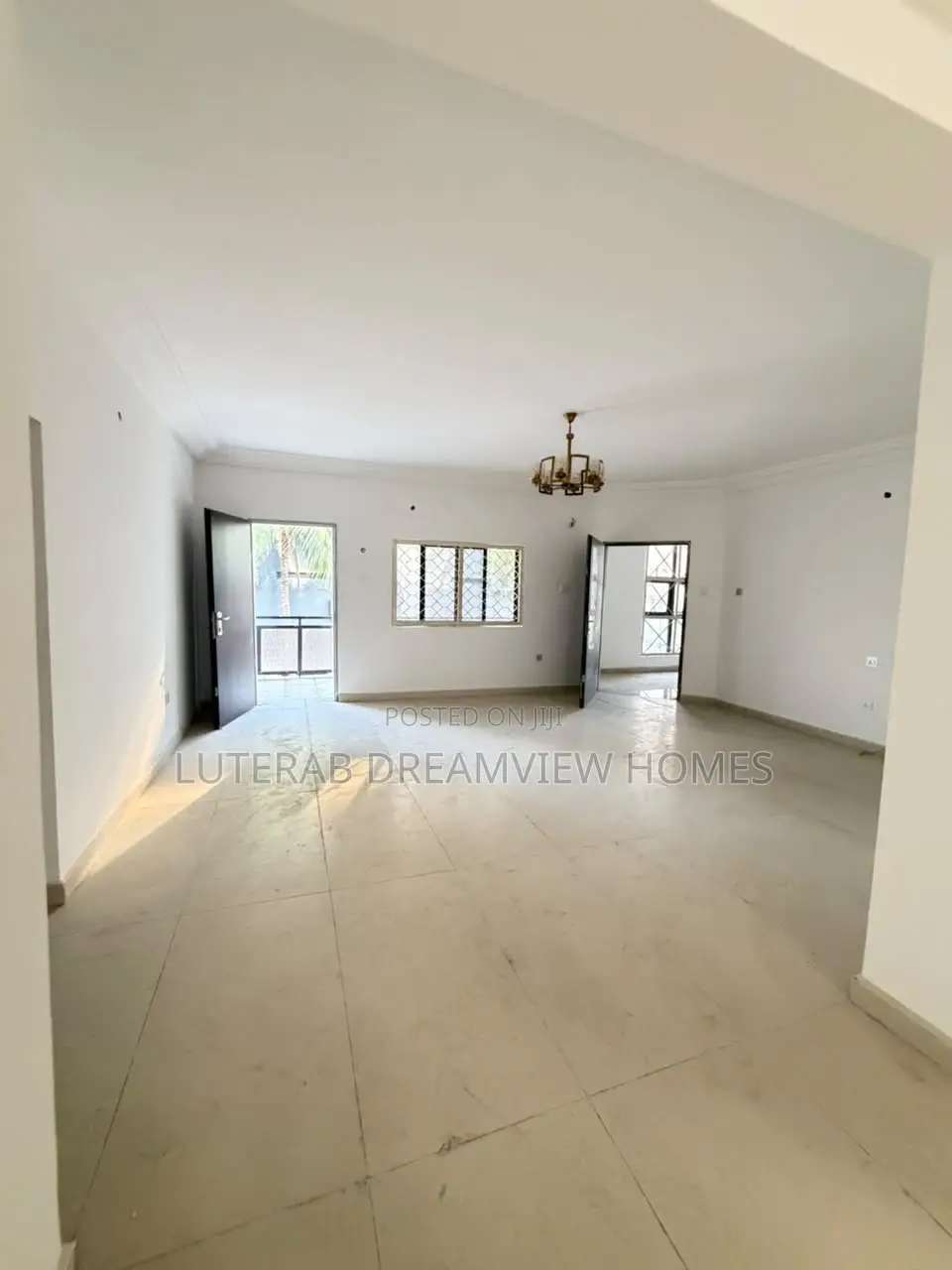 3bdrm Block of Flats in Heart Of Wuse 2 for rent in Wuse 2