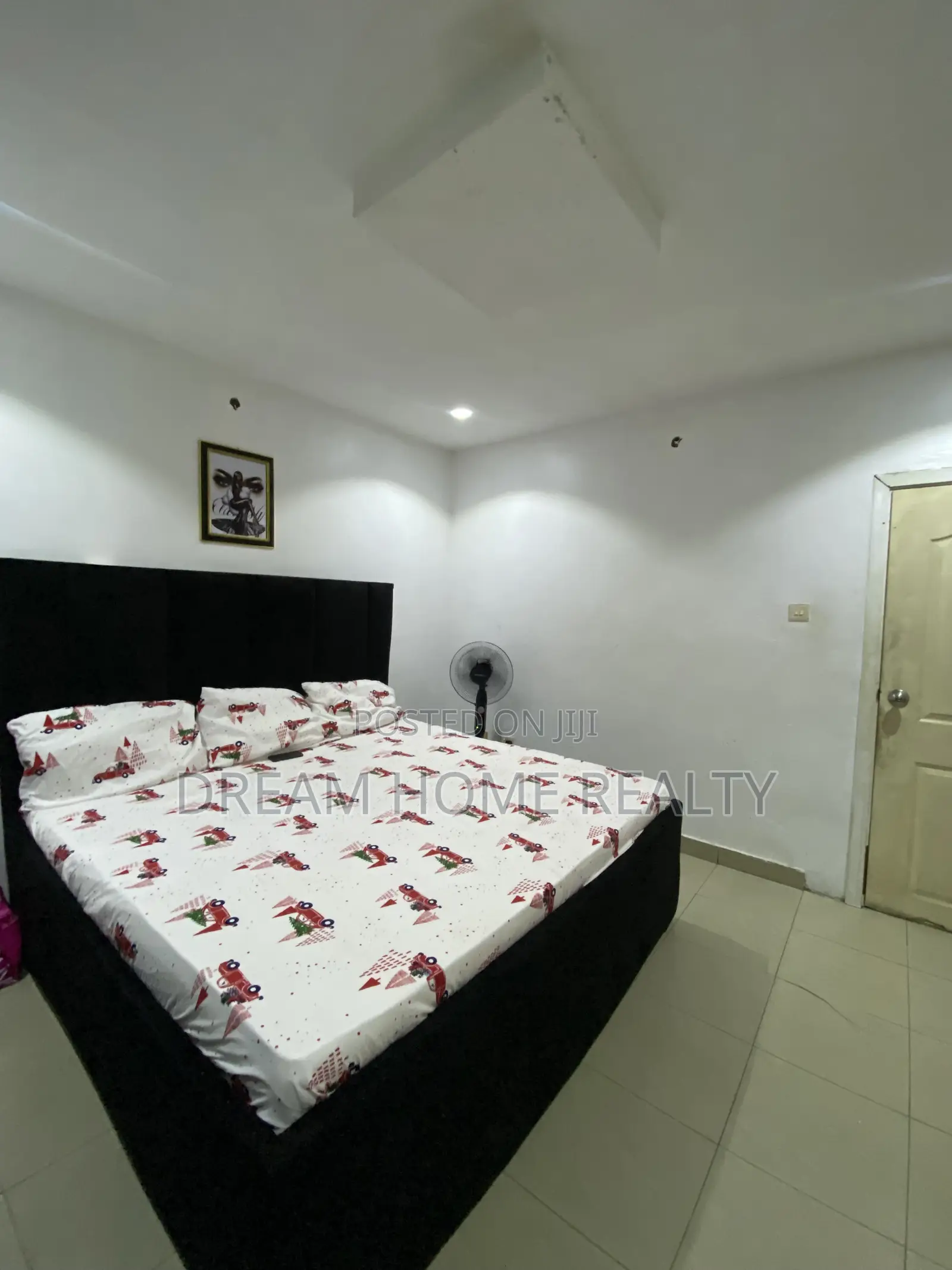 Serene and Spacious Girls Apartment in Ikota Villa in Ikota