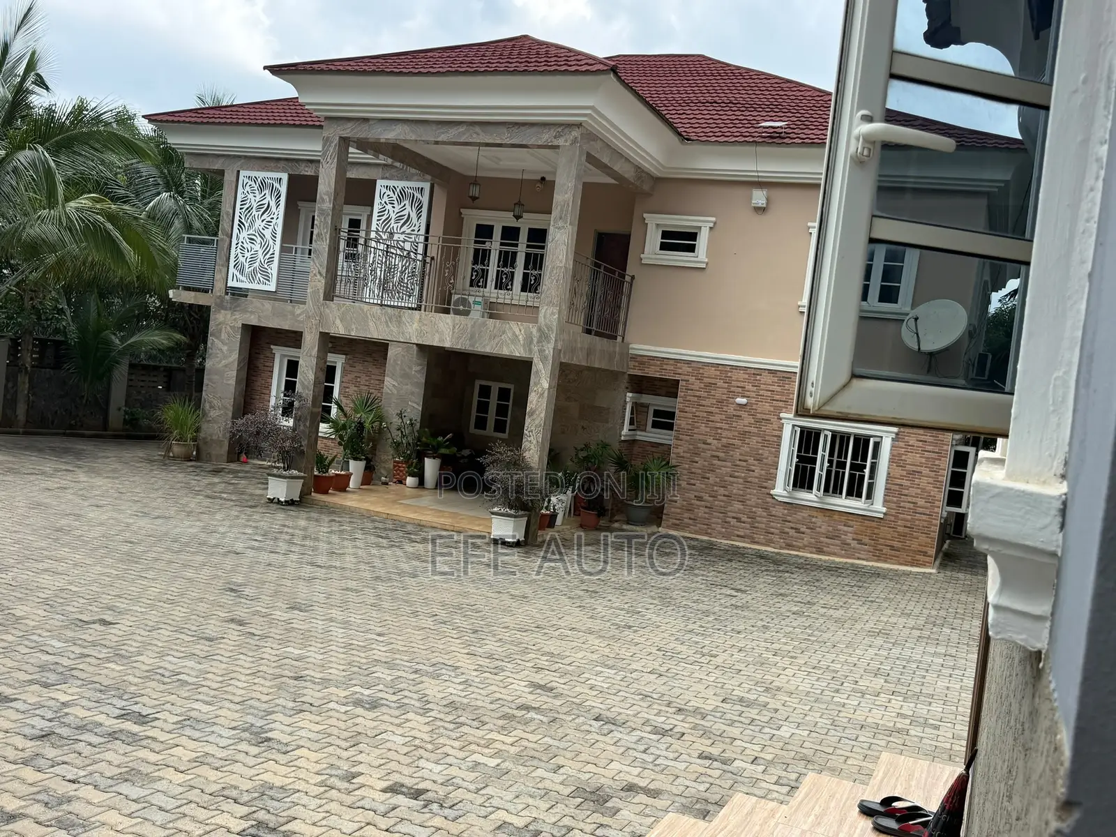 5bdrm Duplex in Guzape District for sale in Guzape District