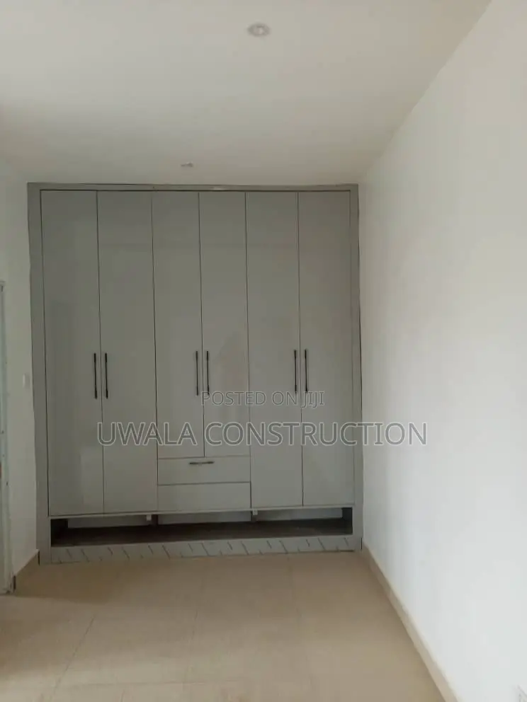 4bdrm Duplex in Gaduwa for sale in Gaduwa