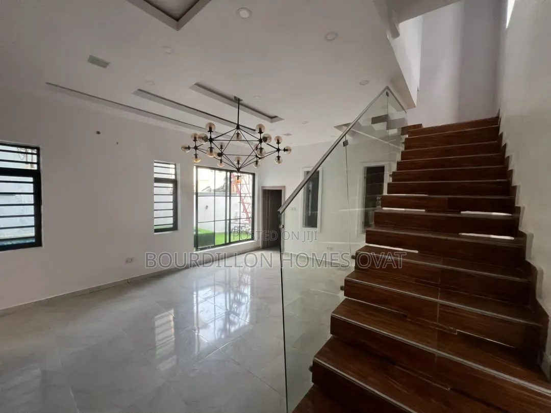 4bdrm Duplex in Ado Road Ajah Lagos for sale in Ado / Ajah