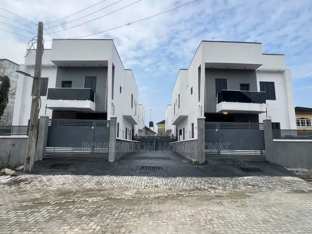 4bdrm Duplex in Ado Road Lagos for sale in Ado / Ajah