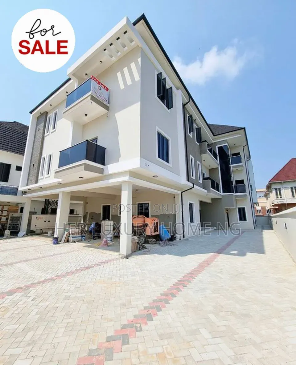 2bdrm Apartment in Agungi for sale in Agungi