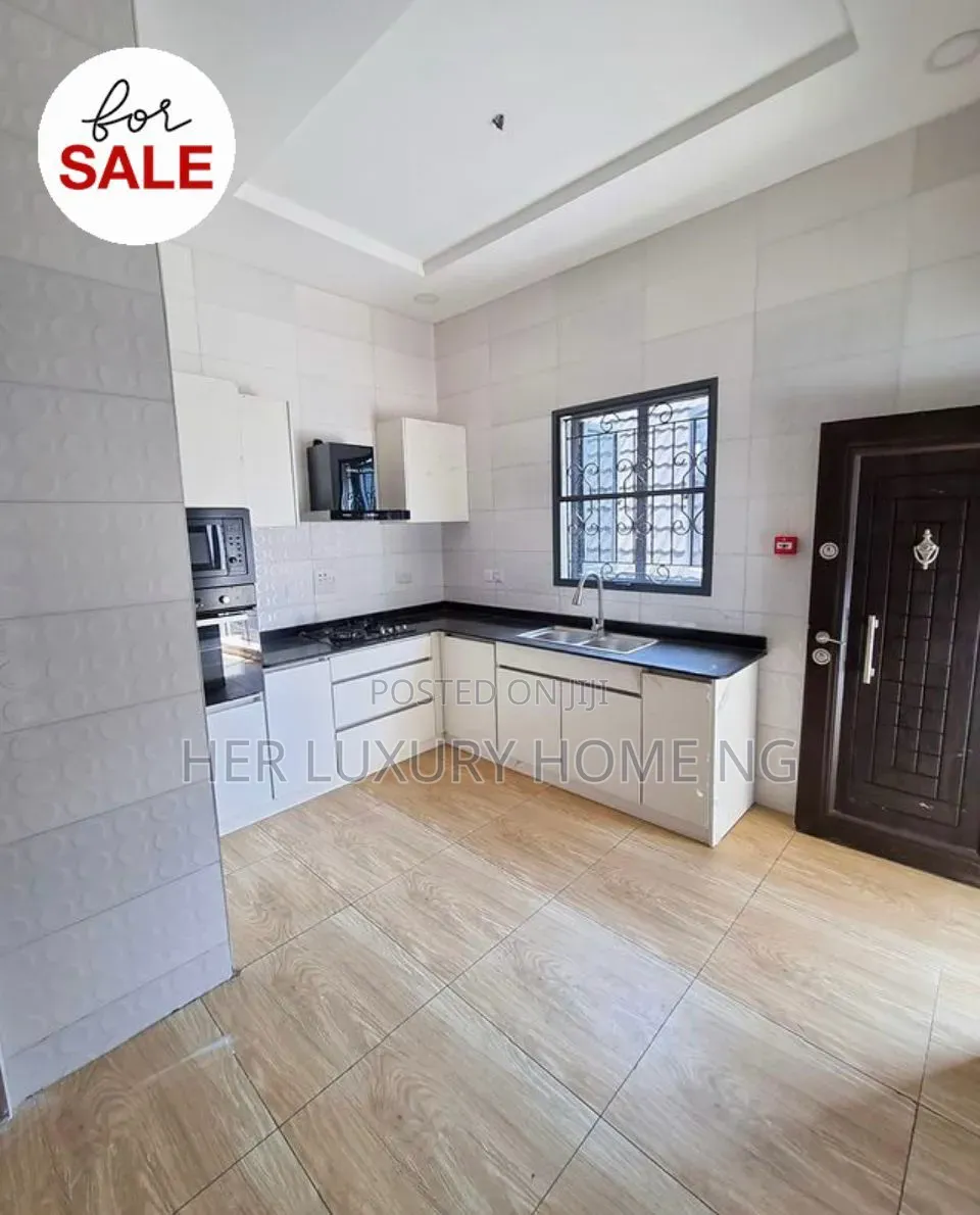 2bdrm Apartment in Agungi for sale in Agungi