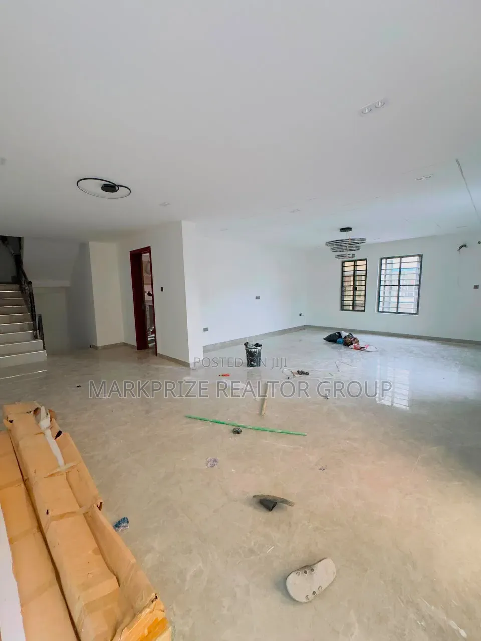 4bdrm Duplex in Yaba Lagos for sale in Sabo / Yaba