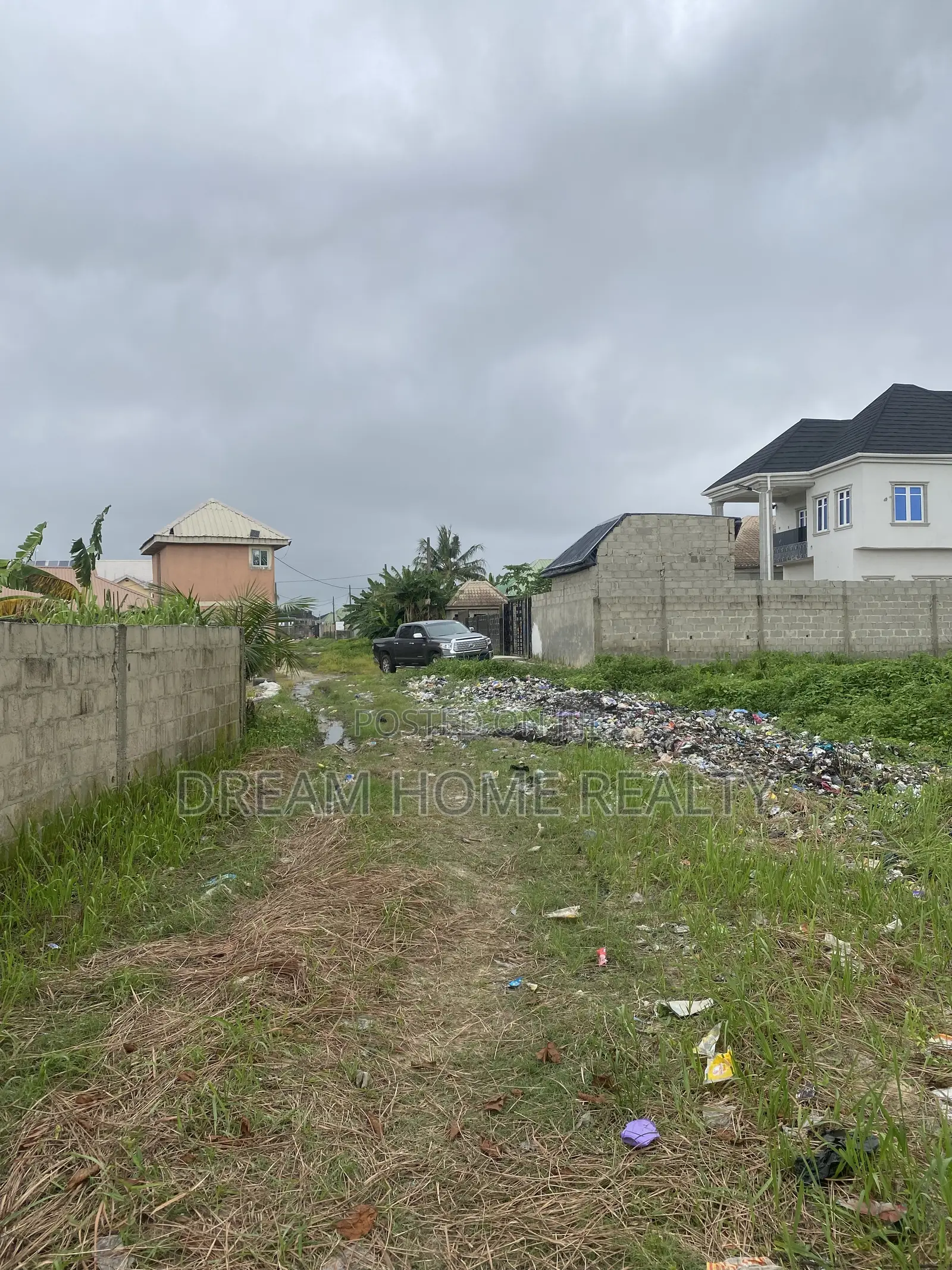 1020sqm of Mixed Use Land ,  🚦monastery Road, Behind ShopRite in Sangotedo