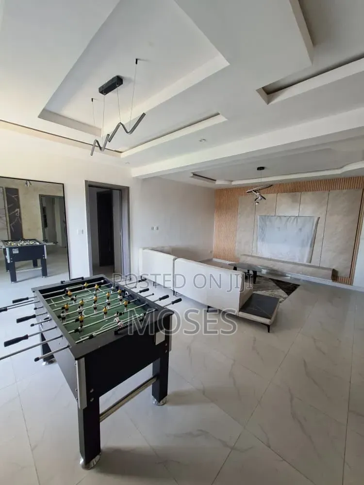 Furnished 2bdrm Apartment in In A Secured Estate, Ikate-Elegushi in Ikate-Elegushi