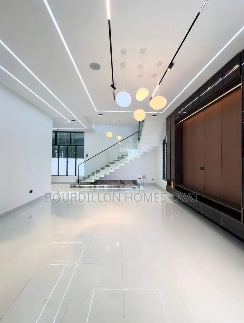 4bdrm Duplex in Orchid Lekki Lagos for sale in Lekki Expressway