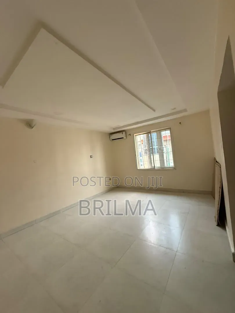 4bdrm Duplex in Kado for sale in Kado