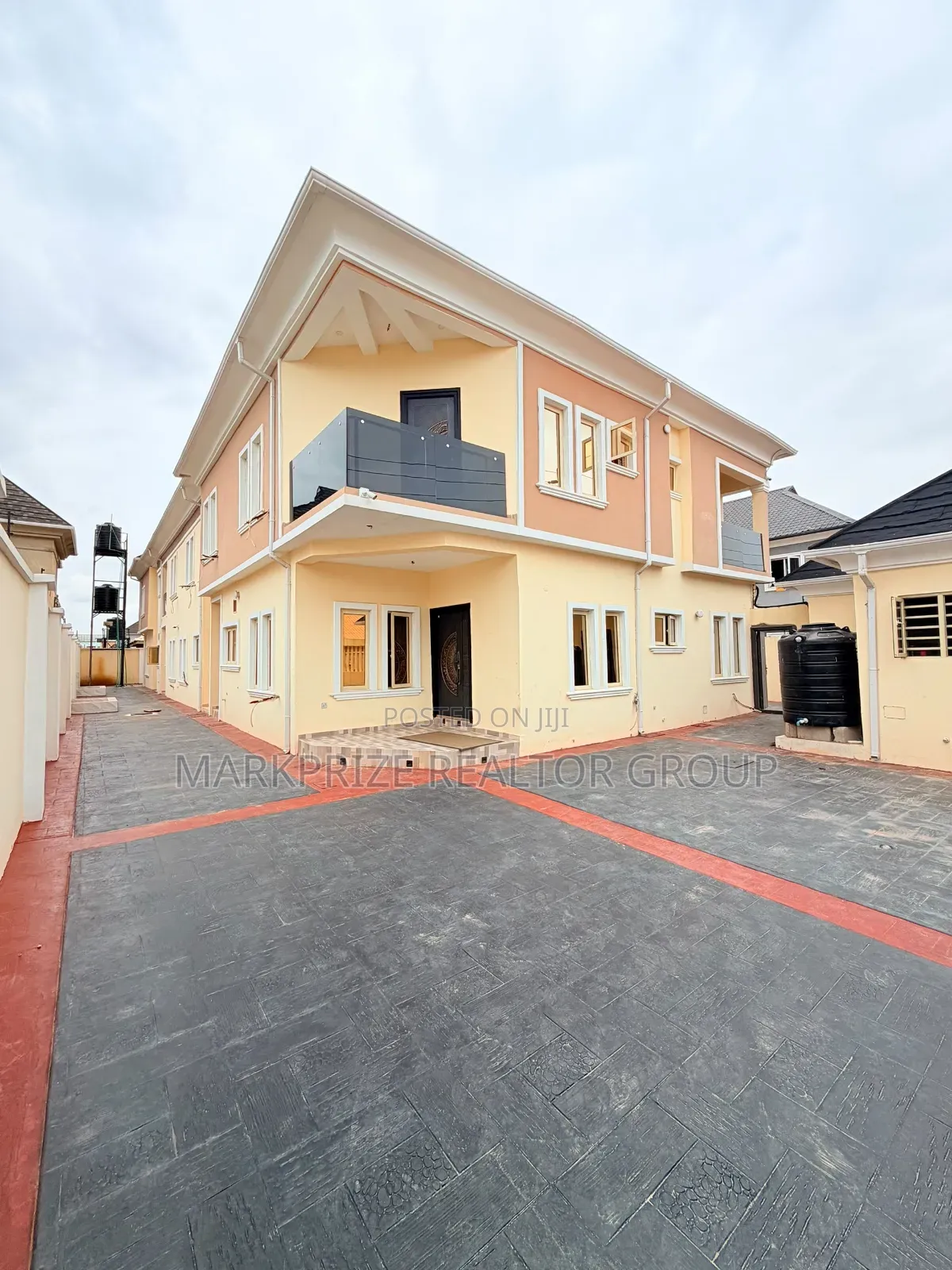 3bdrm Apartment in Ikorodu Lagos for sale in Ijede / Ikorodu