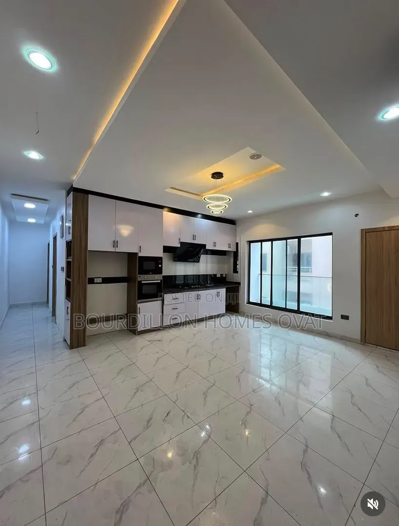 2bdrm Apartment in Ikate Lekki Lagos for rent in Ikate