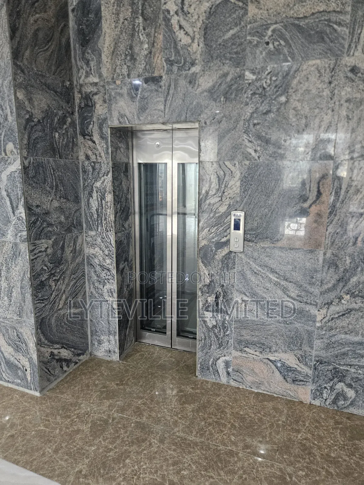 New Office Space - 44sqm in Mabushi