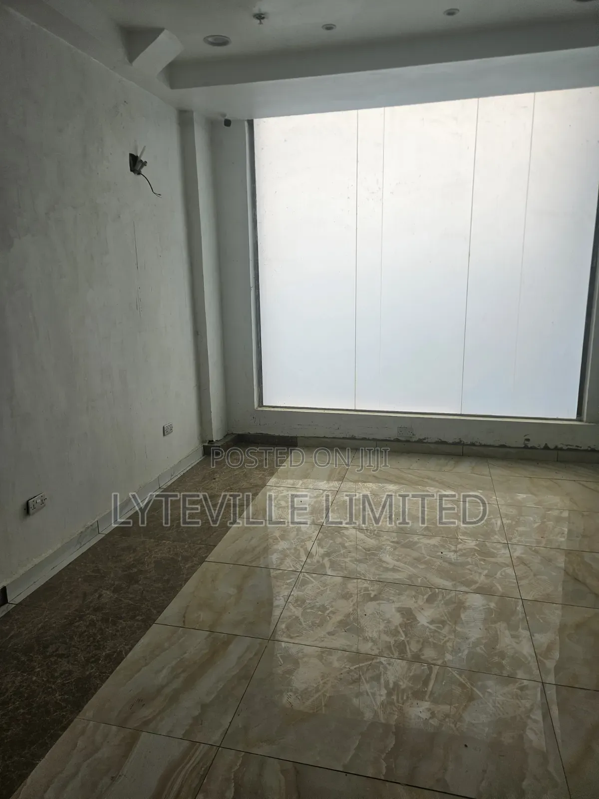 New Office Space - 44sqm in Mabushi