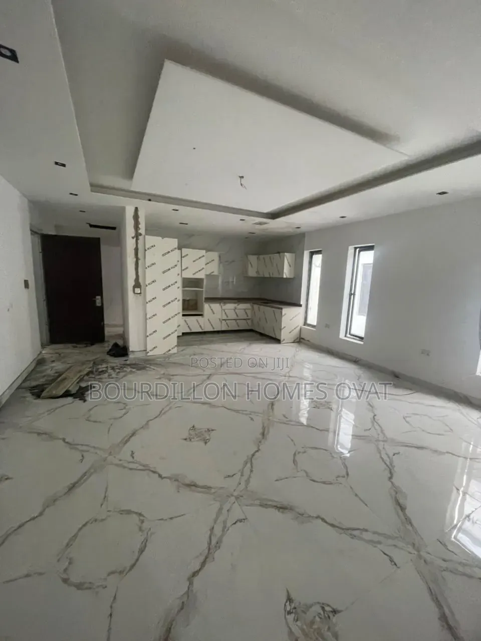 3bdrm Duplex in Lekk Phase 1 for sale in Lekki Phase 1
