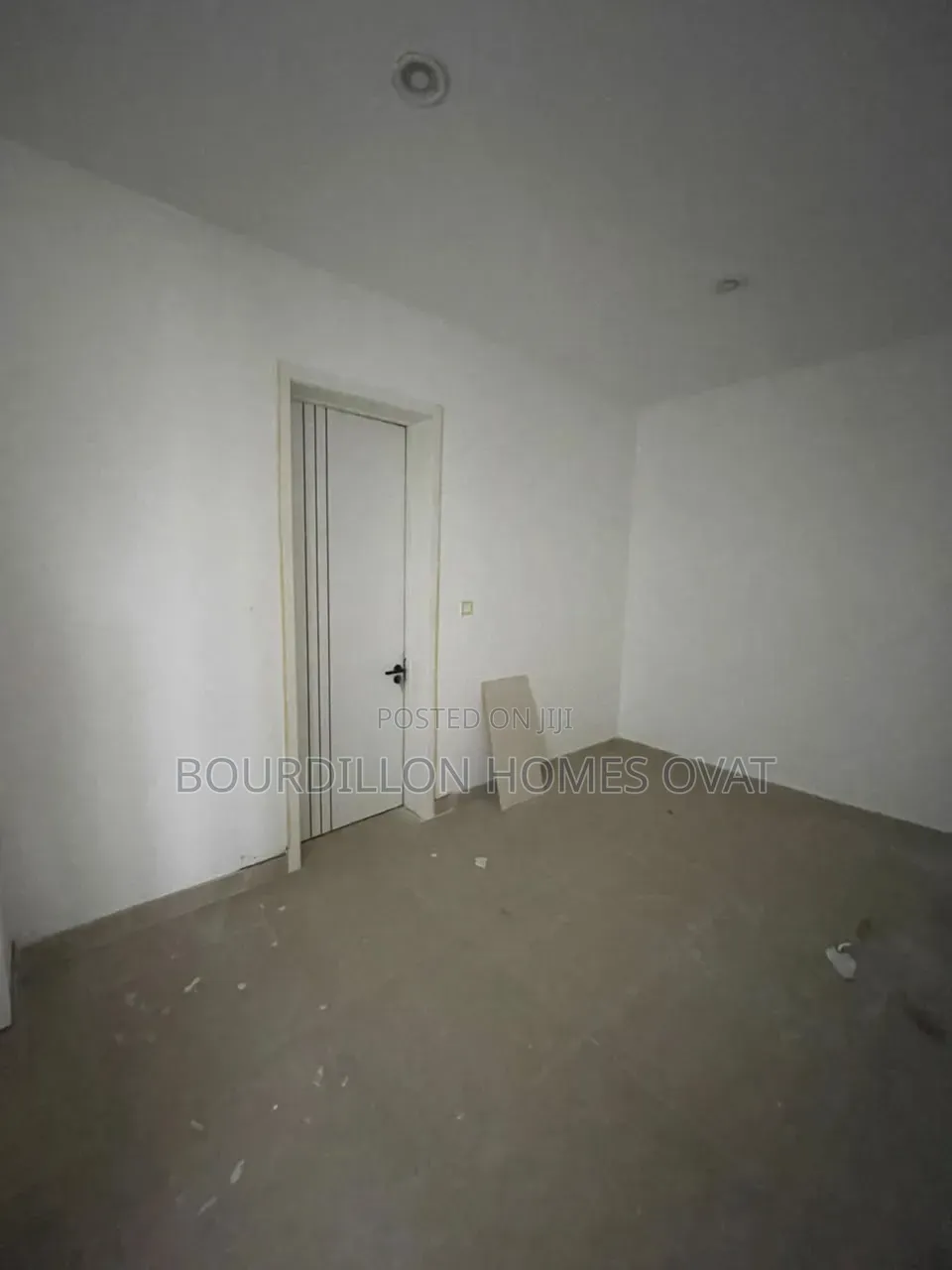 4bdrm Duplex in Lekki Phase 1 for sale in Lekki Phase 1