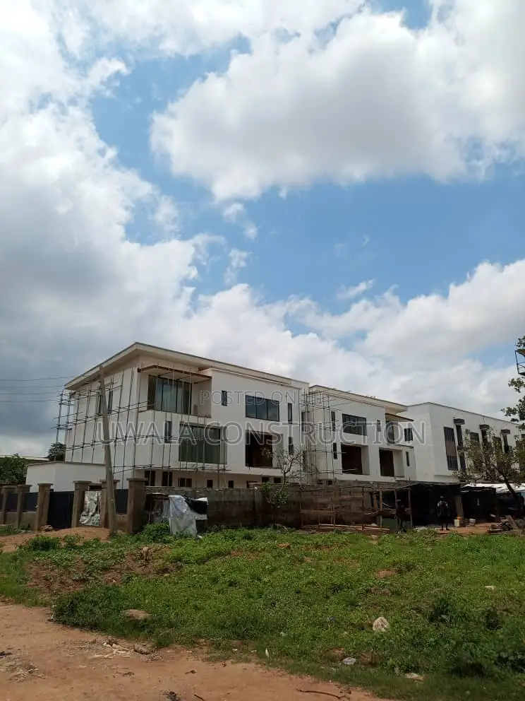 2bdrm Duplex in Gaduwa for sale in Gaduwa