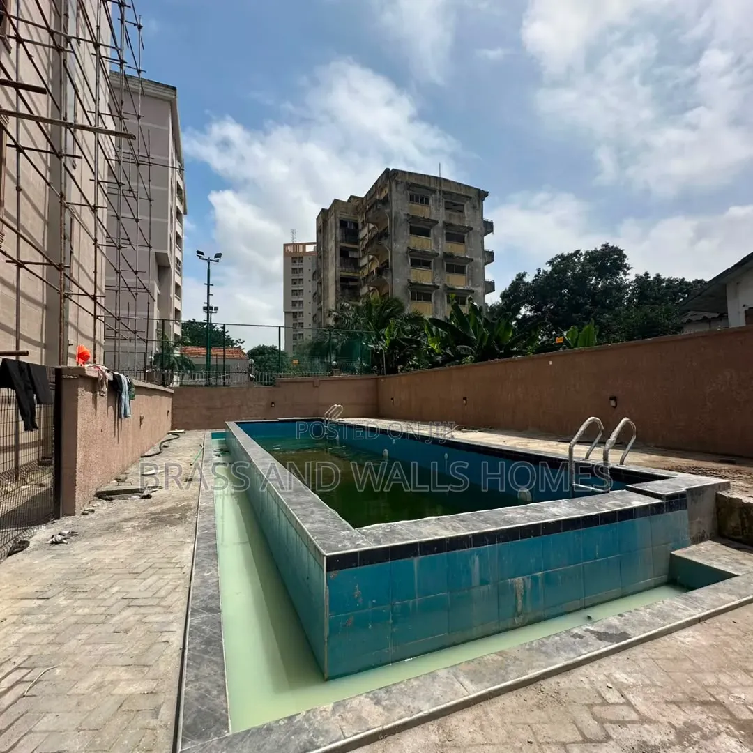 Furnished 4bdrm Townhouse/Terrace in Banana Island for sale in Banana Island