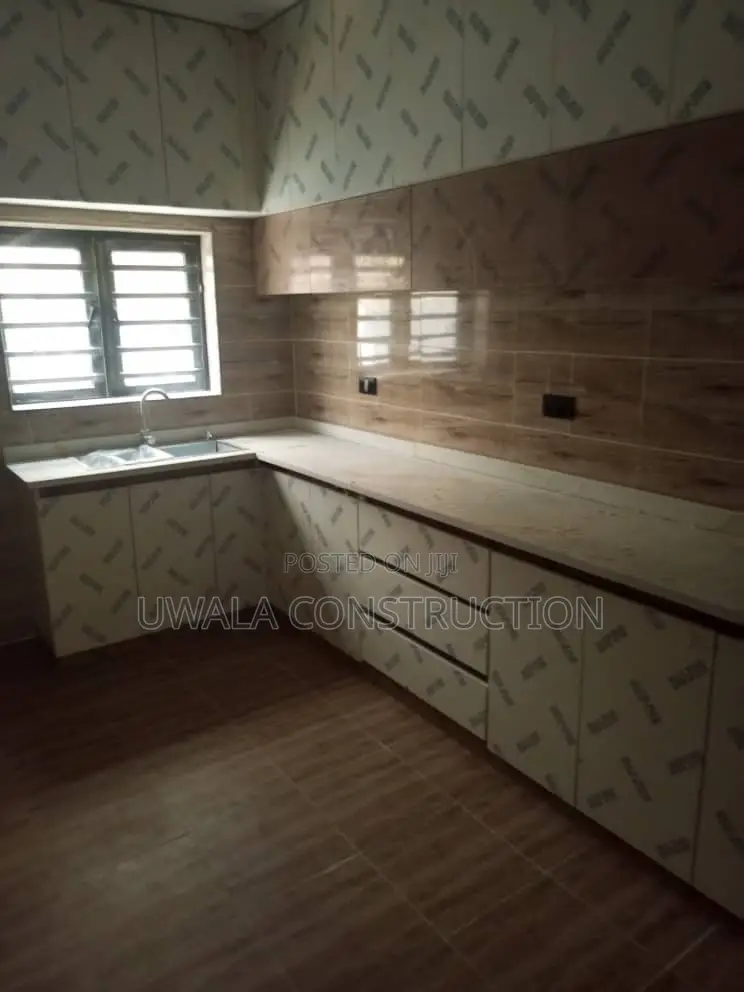 3bdrm Duplex in Gaduwa for sale in Gaduwa