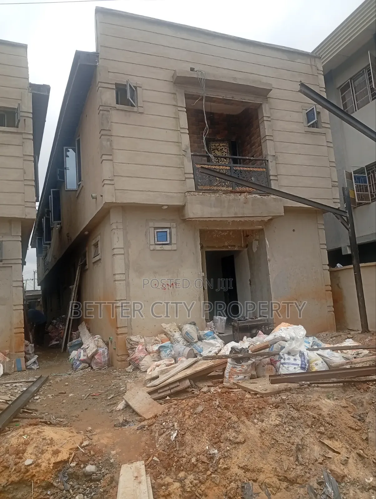 2bdrm Apartment in Alimosho Lagos, Akowonjo for rent in Akowonjo