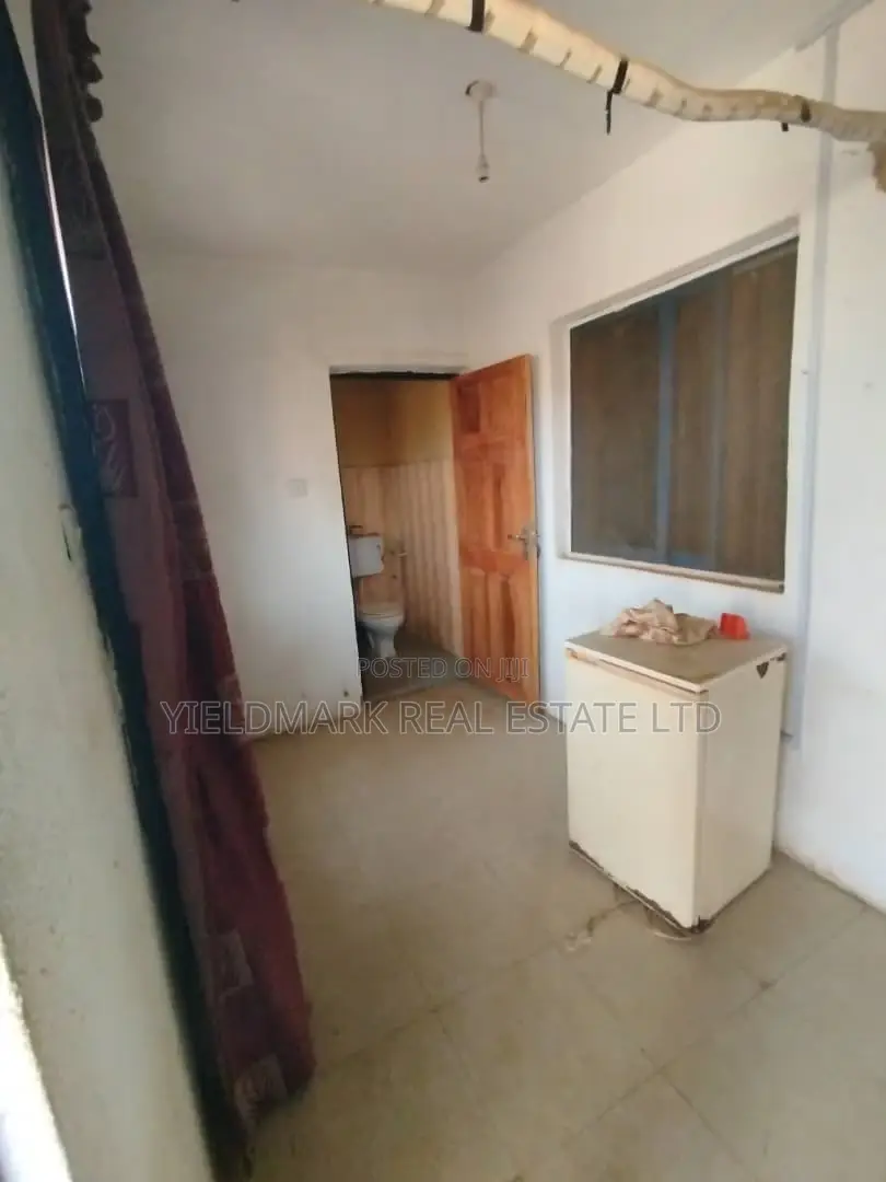 Gold Rush on Road 7 — 18-Room Hostel for Sale | ₦60m in Ife