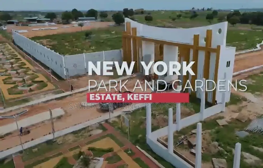 Adron New York Park and Gardens in Keffi