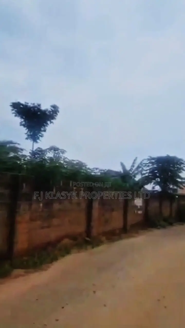 Fenced 100ft by 120ft LAND FOR SALE in Benin City