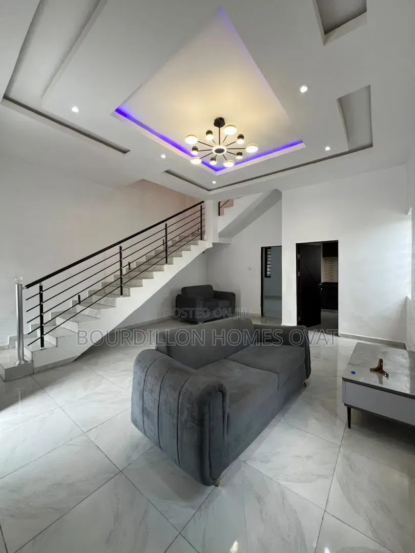 3bdrm Duplex in Orchid Lekki Lagos for rent in Lekki Expressway
