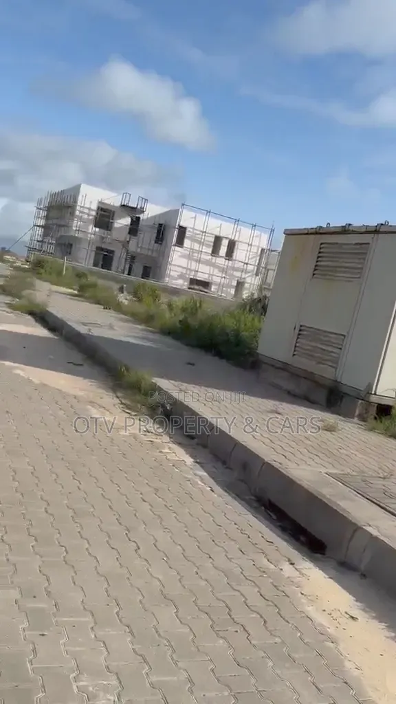 1,020 SQM of Land Available for Sale in a Beautiful in Jakande