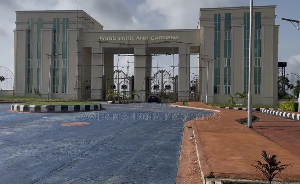 Adron Paris Park and Gardens in Osogbo