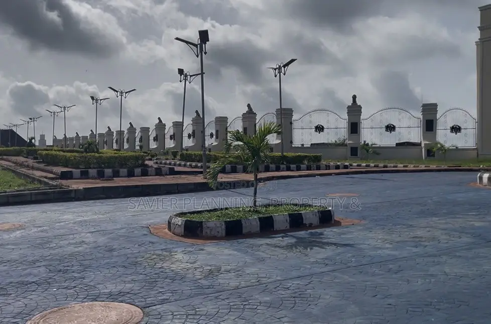 Adron Paris Park and Gardens in Osogbo