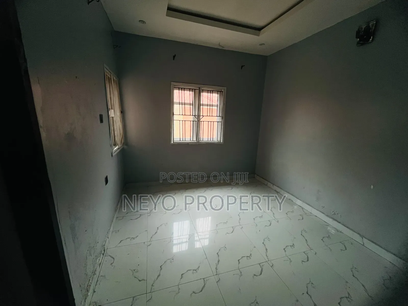 2bdrm Block of Flats in Oseni Estate, Igbogbo for rent in Igbogbo