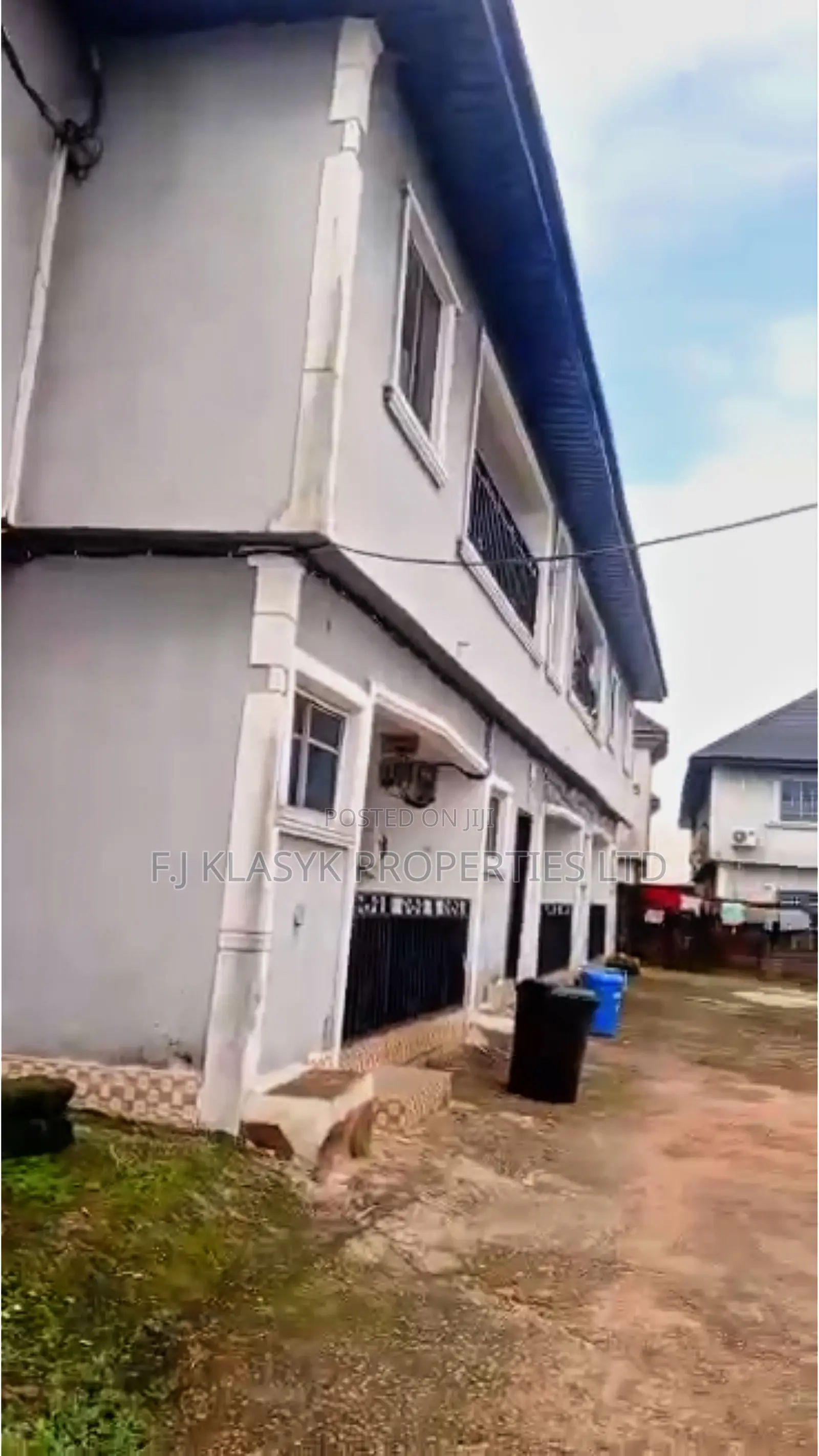 12bdrm Block of Flats in Edo State for sale in Edo State